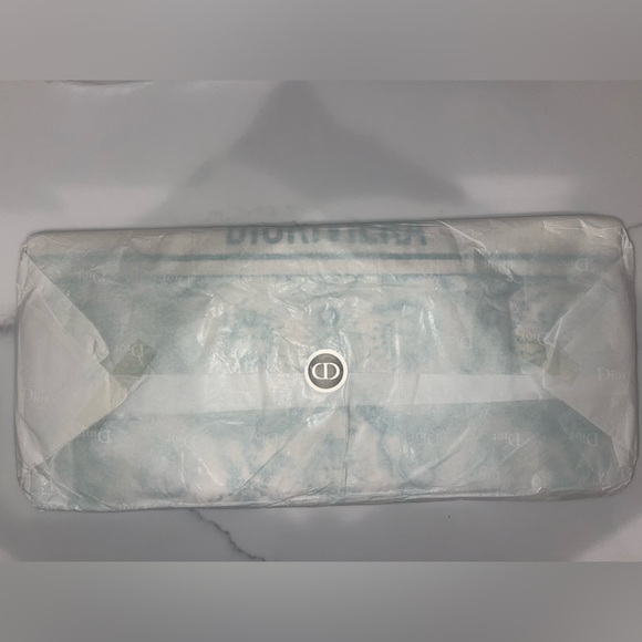 New Authentic Christian Dior Dioriviera summer tote - Picture 9 of 16